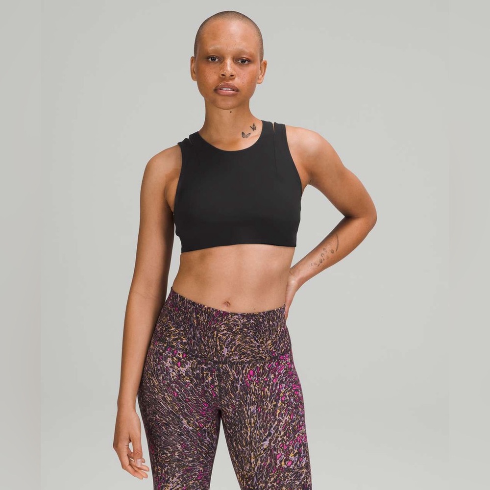 Lululemon Strong Front Black Sports Bra - Size 6